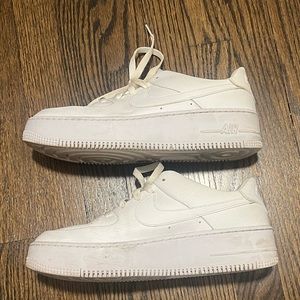 Women's Nike Air Force 1 Low Top Sneakers - Size 10